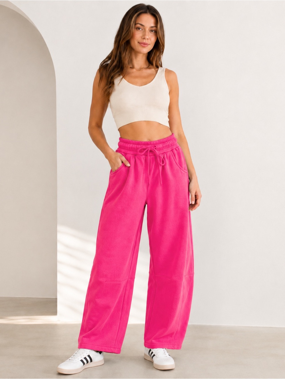 198. Women’s Pink Fleece Barrel Wide Drawstring Sweatpants NEW